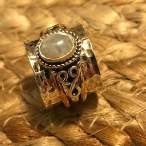 Mooonstone ring🌞